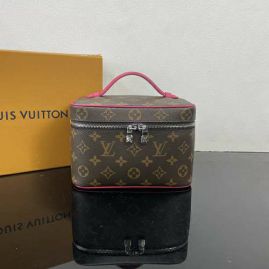 Picture of LV Lady Handbags _SKUfw151028885fw